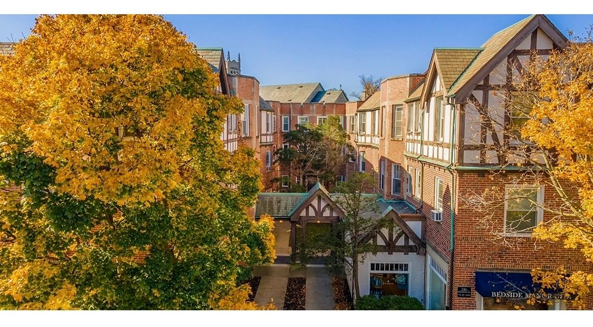 918 Green Bay Road, Winnetka, IL 60093