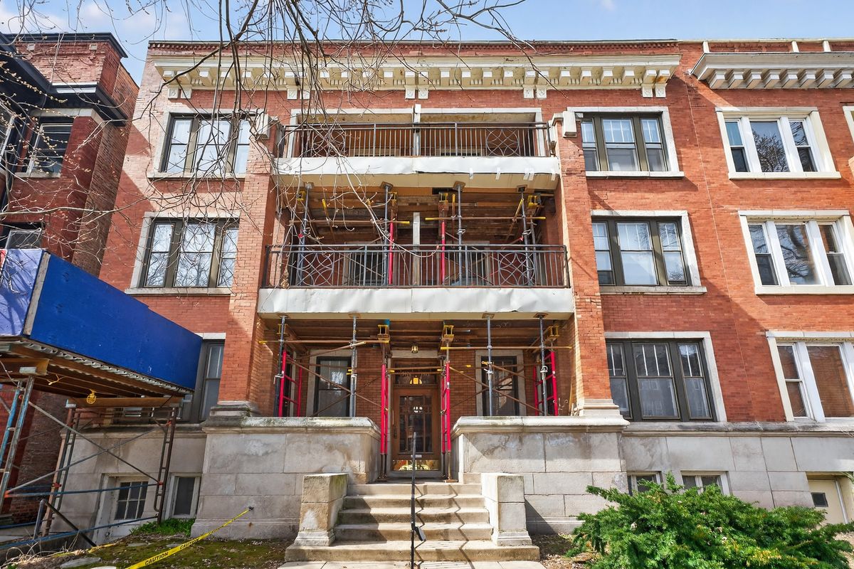 5474 Everett Avenue, Chicago, IL 60615