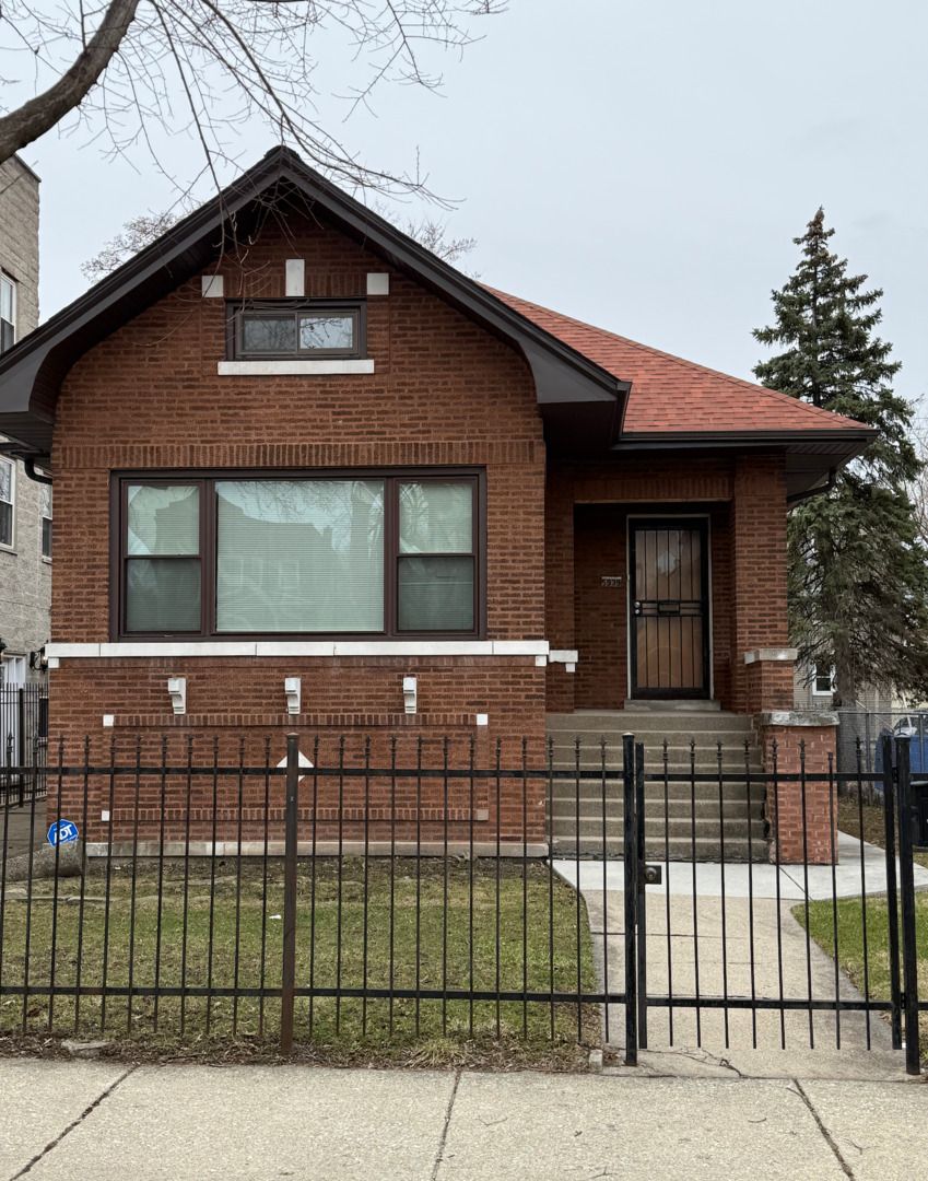 5939 Huron Street, Chicago, IL 60644