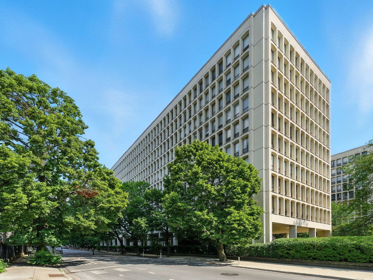 1400 55th Place, Chicago, IL 60615