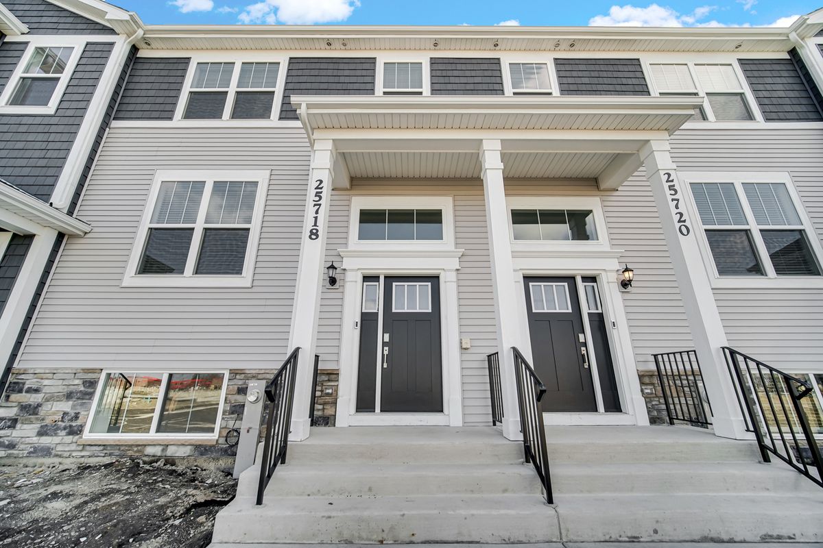 25718 Yorkshire Drive, Plainfield, IL 60544