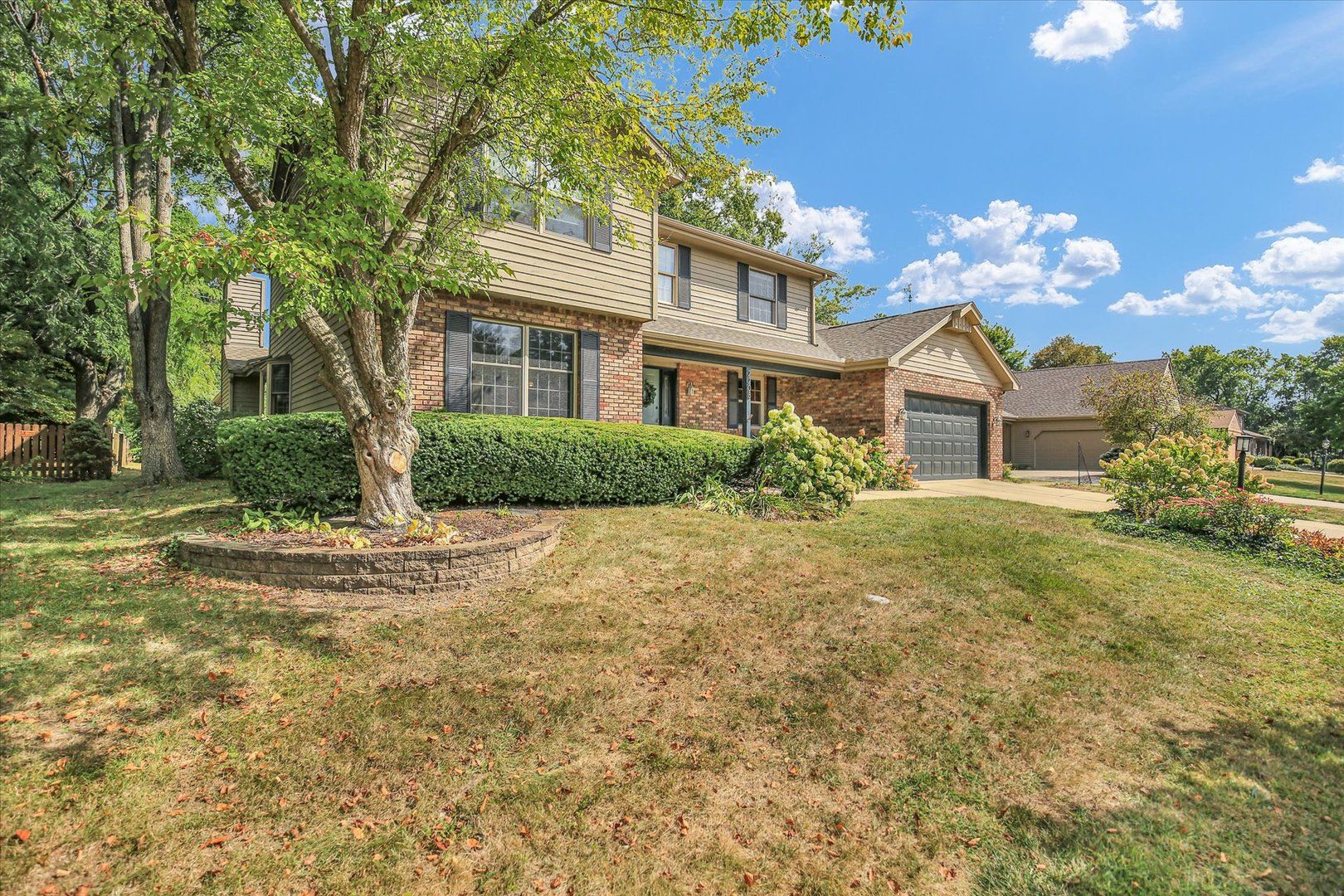 2208 O Donnell Drive — Champaign, IL 61821