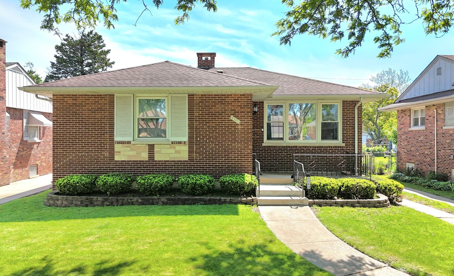 2343 Hawthorne Avenue — Westchester, IL 60154