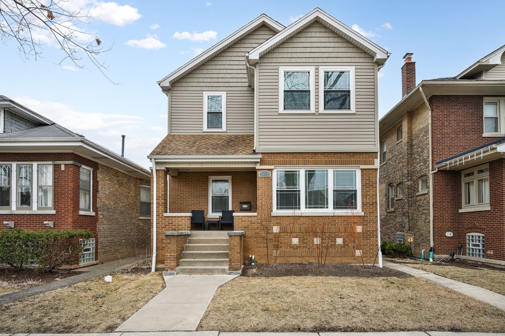 1038 Hayes Avenue — Oak Park, IL 60302