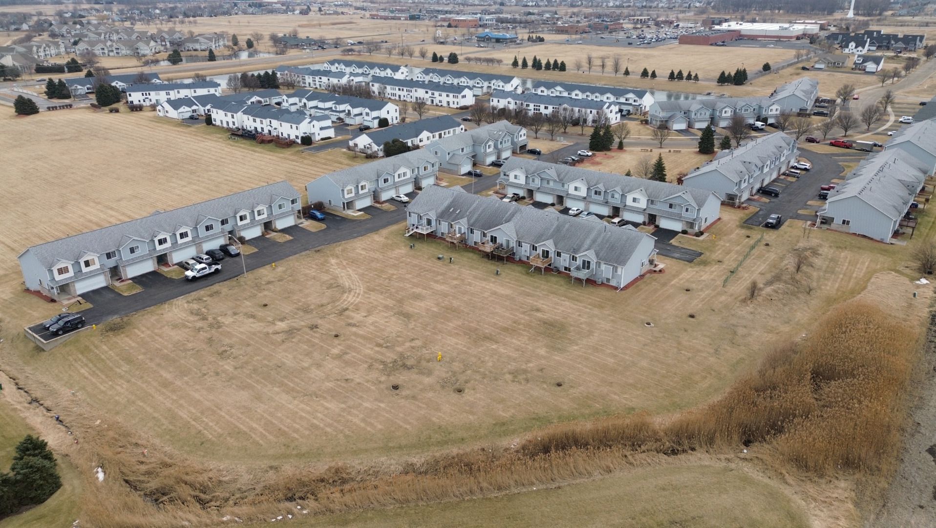 Lots 16,17,18 Waters Edge Drive — Minooka, IL 60447