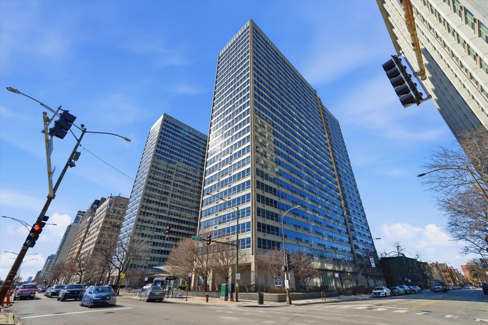 3550 N LAKE SHORE Drive #516 — Chicago, IL 60657