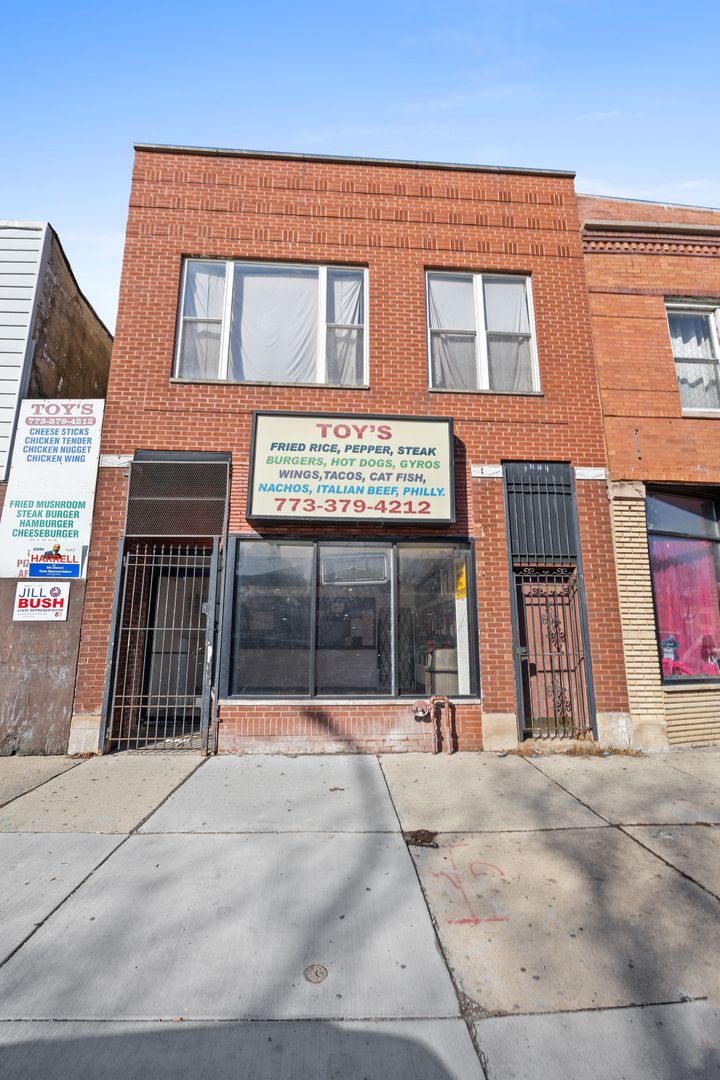 336 S Laramie Avenue — Chicago, IL 60644