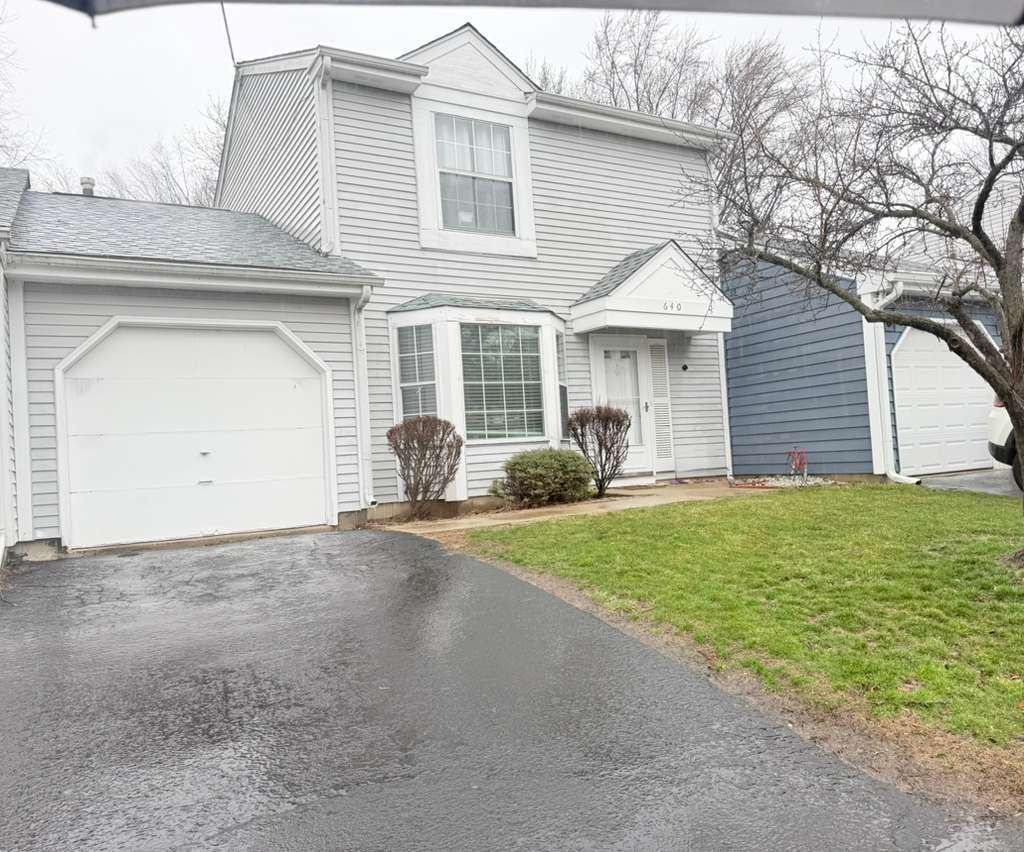 640 Pleasant Place — Island Lake, IL 60042