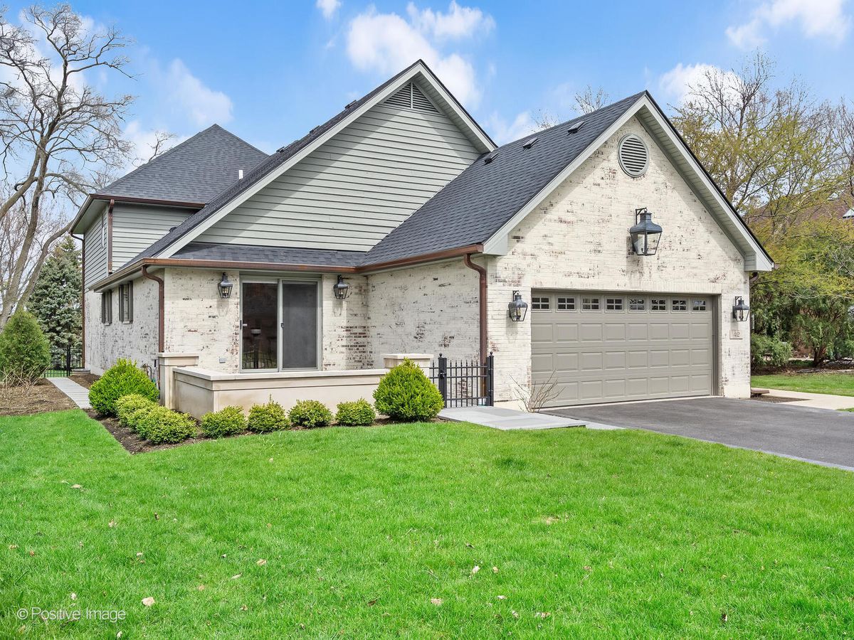 412 66th Street, Downers Grove, IL 60516