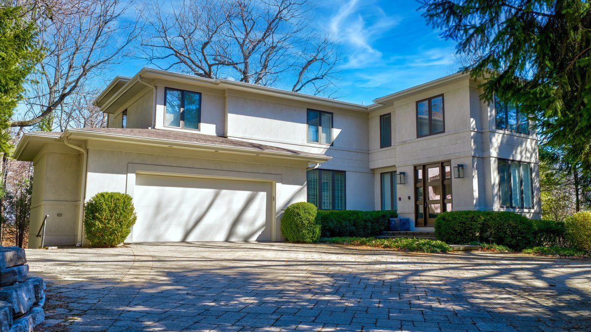1643 Sylvester Place — Highland Park, IL 60035