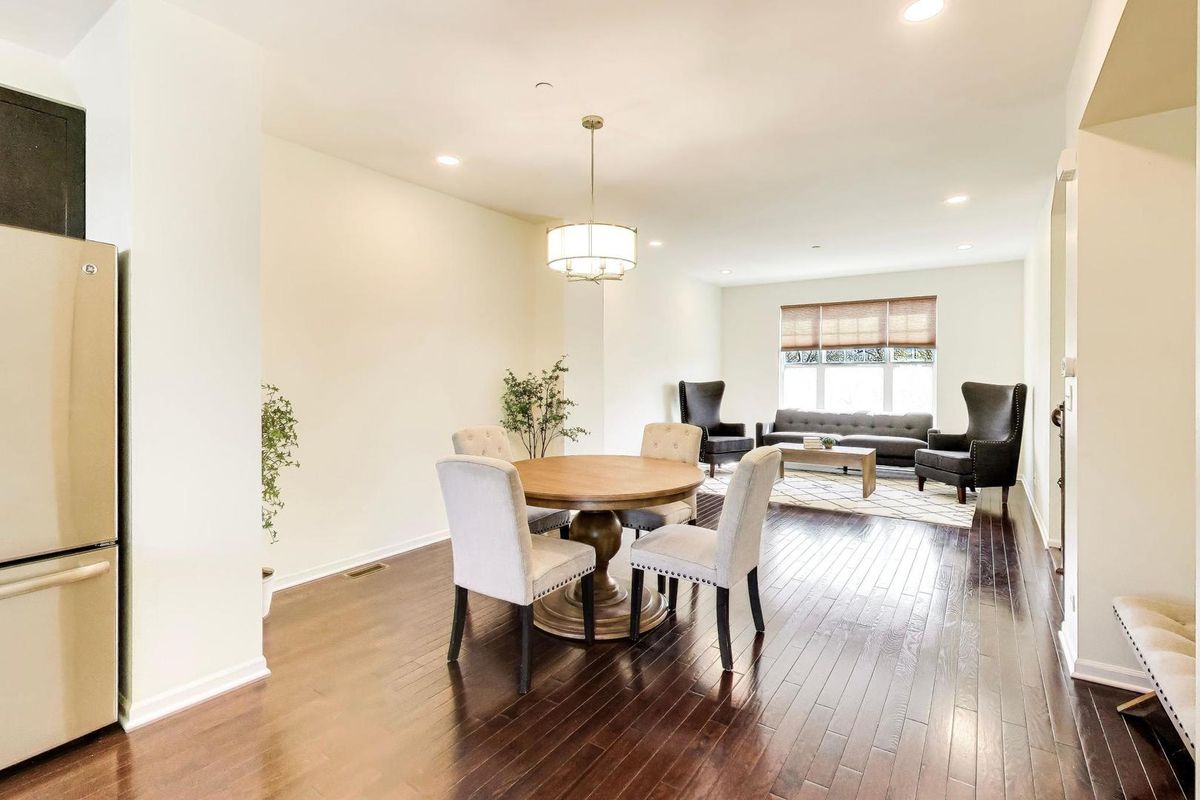 366 COUNTRY CLUB Drive, Prospect Heights, IL 60070