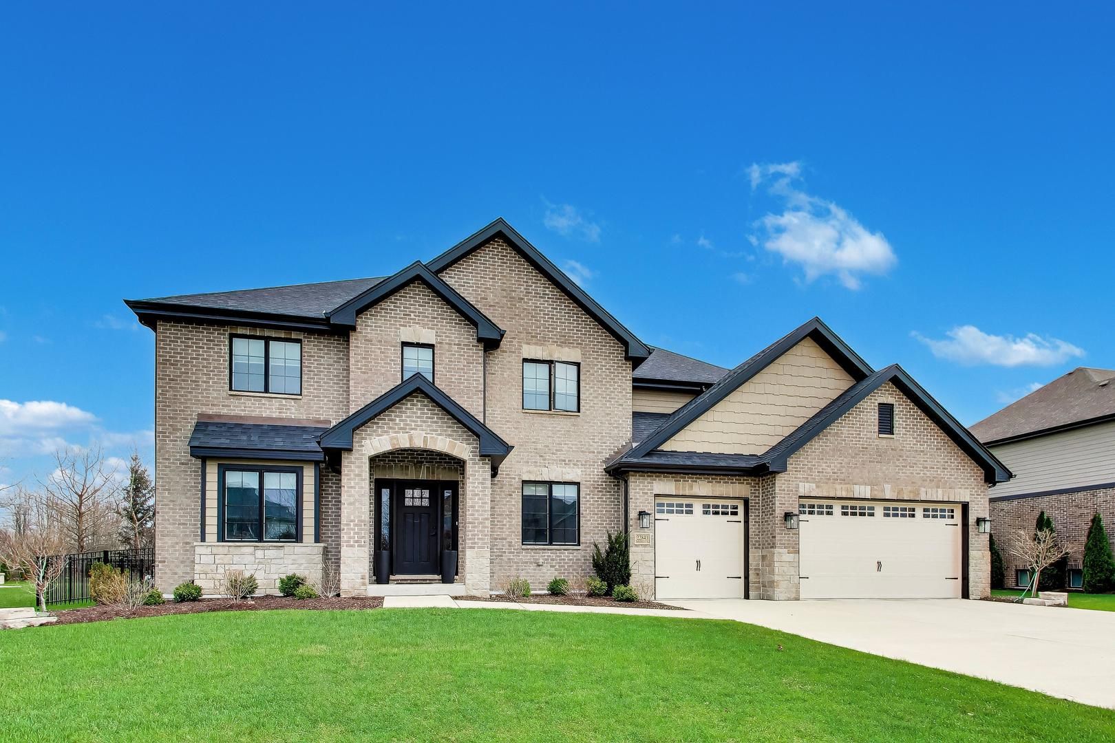 22843 Sara Springs Drive — Frankfort, IL 60423