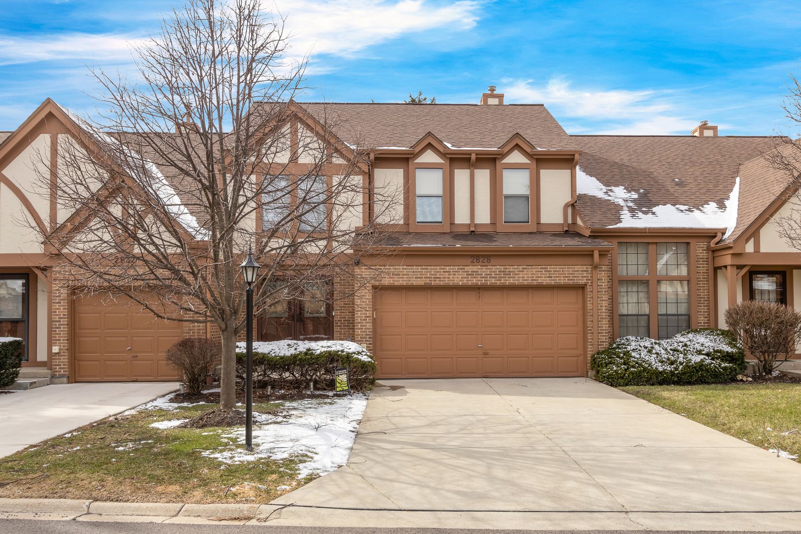 2828 Ashton Court — Westchester, IL 60154