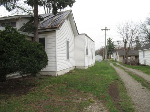 212 E Crawford Street, Paris, IL 61944