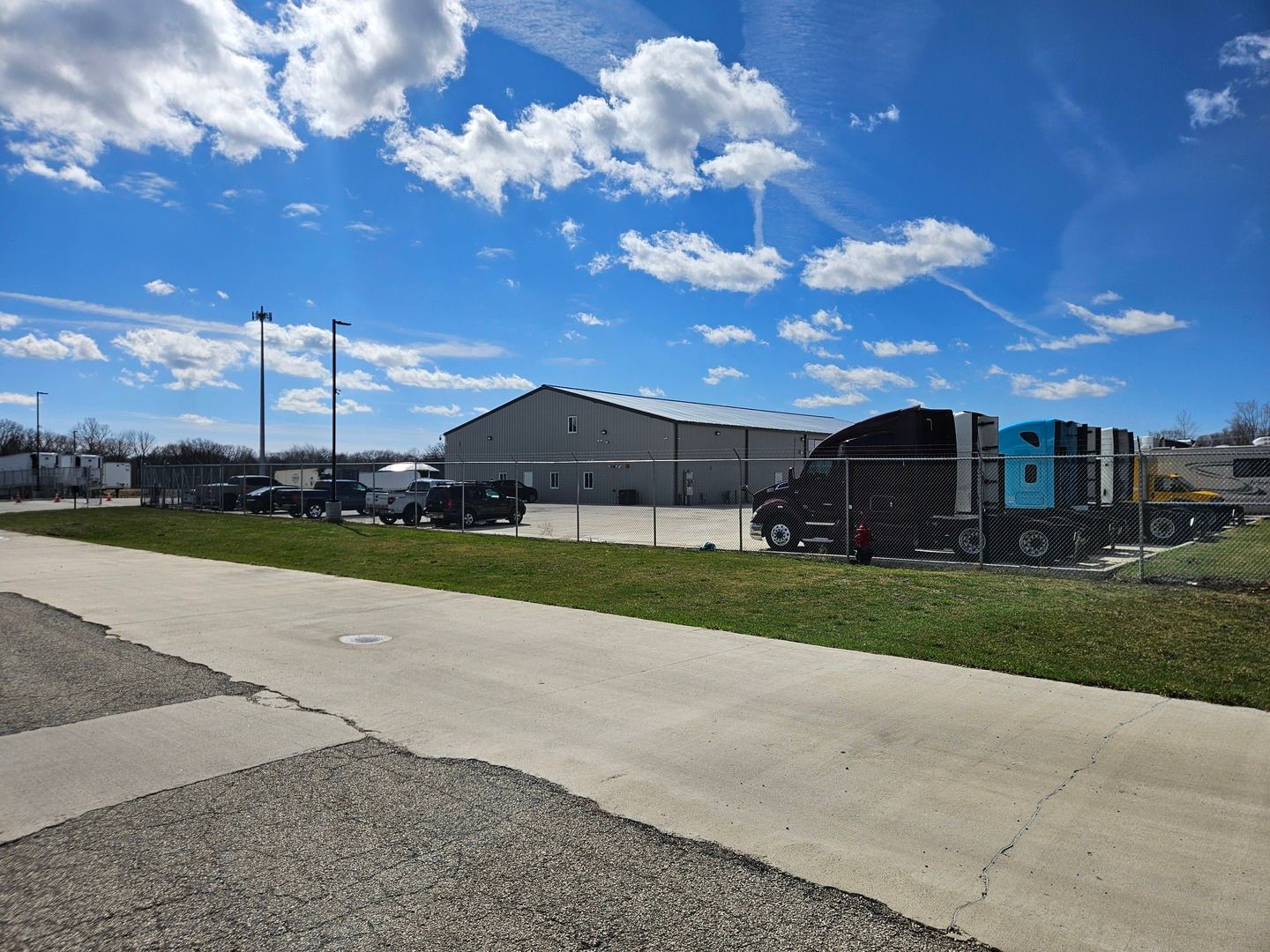801 E Kankakee River Drive — Wilmington, IL 60481