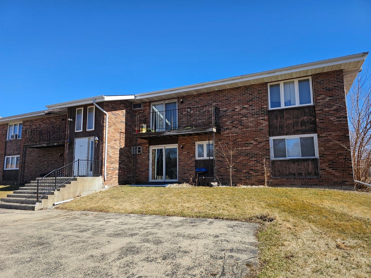 1768 Hance Drive, Freeport, IL 61032