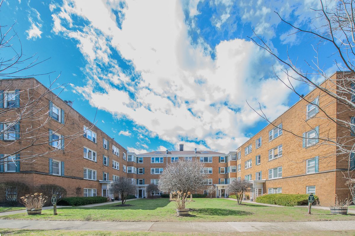 524 Michigan Avenue, Evanston, IL 60202