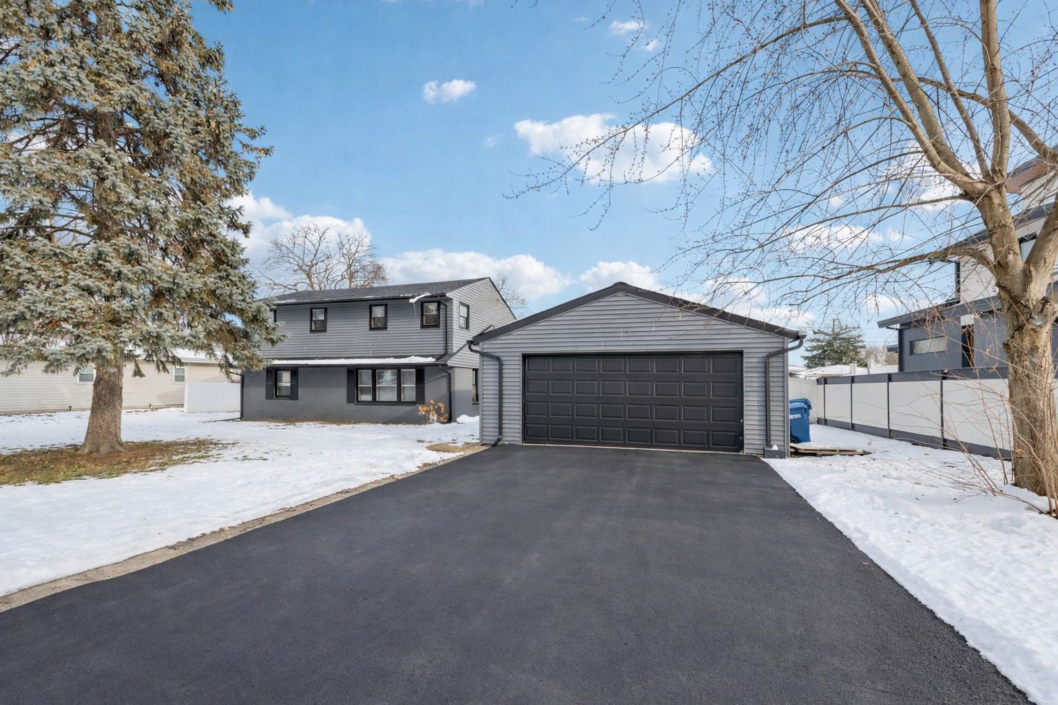 4N327 7th Avenue — Addison, IL 60101