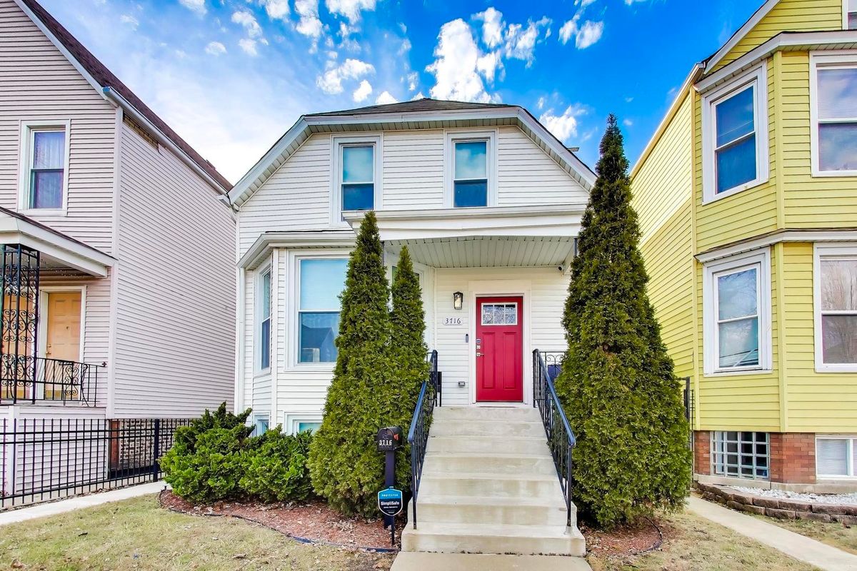 3716 Spaulding Avenue, Chicago, IL 60618