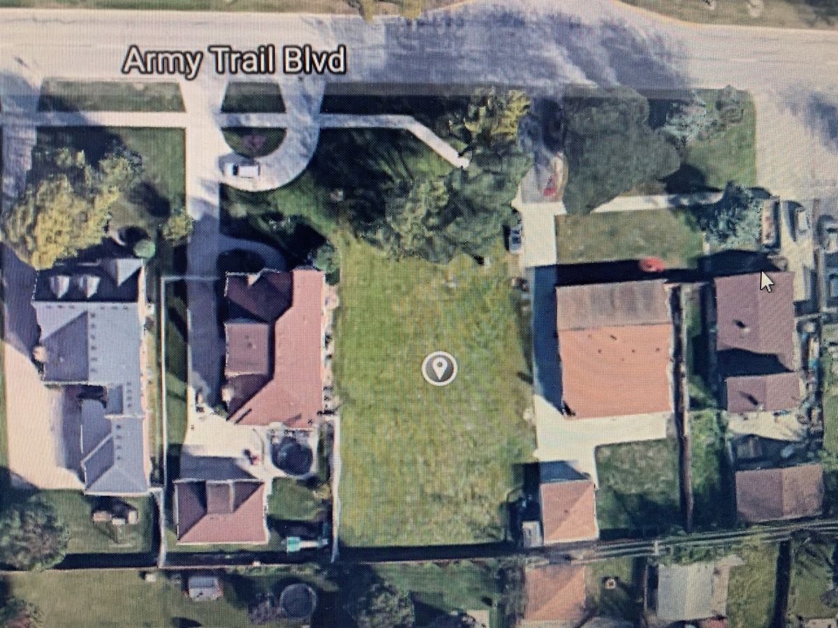 415 Army Trail Road, Addison, IL 60101