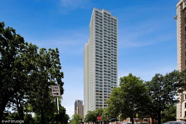 1700 56th Street, Chicago, IL 60637