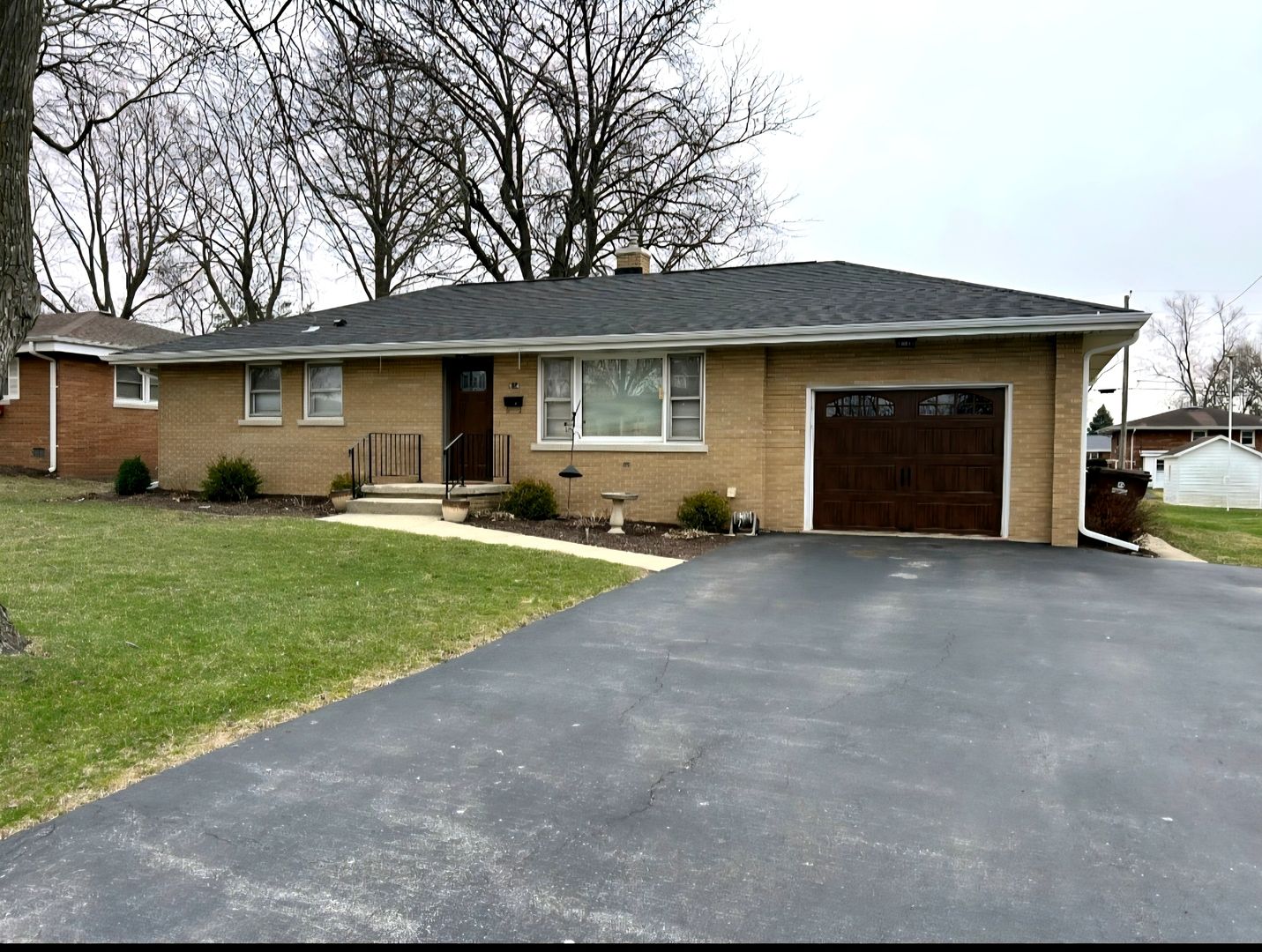 614 Country Lane — Beecher, IL 60401