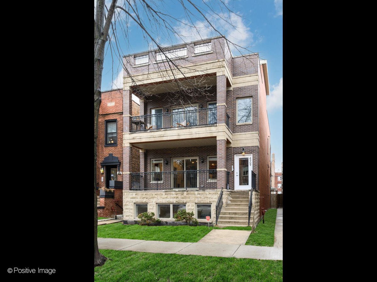 4909 Talman Avenue, Chicago, IL 60625