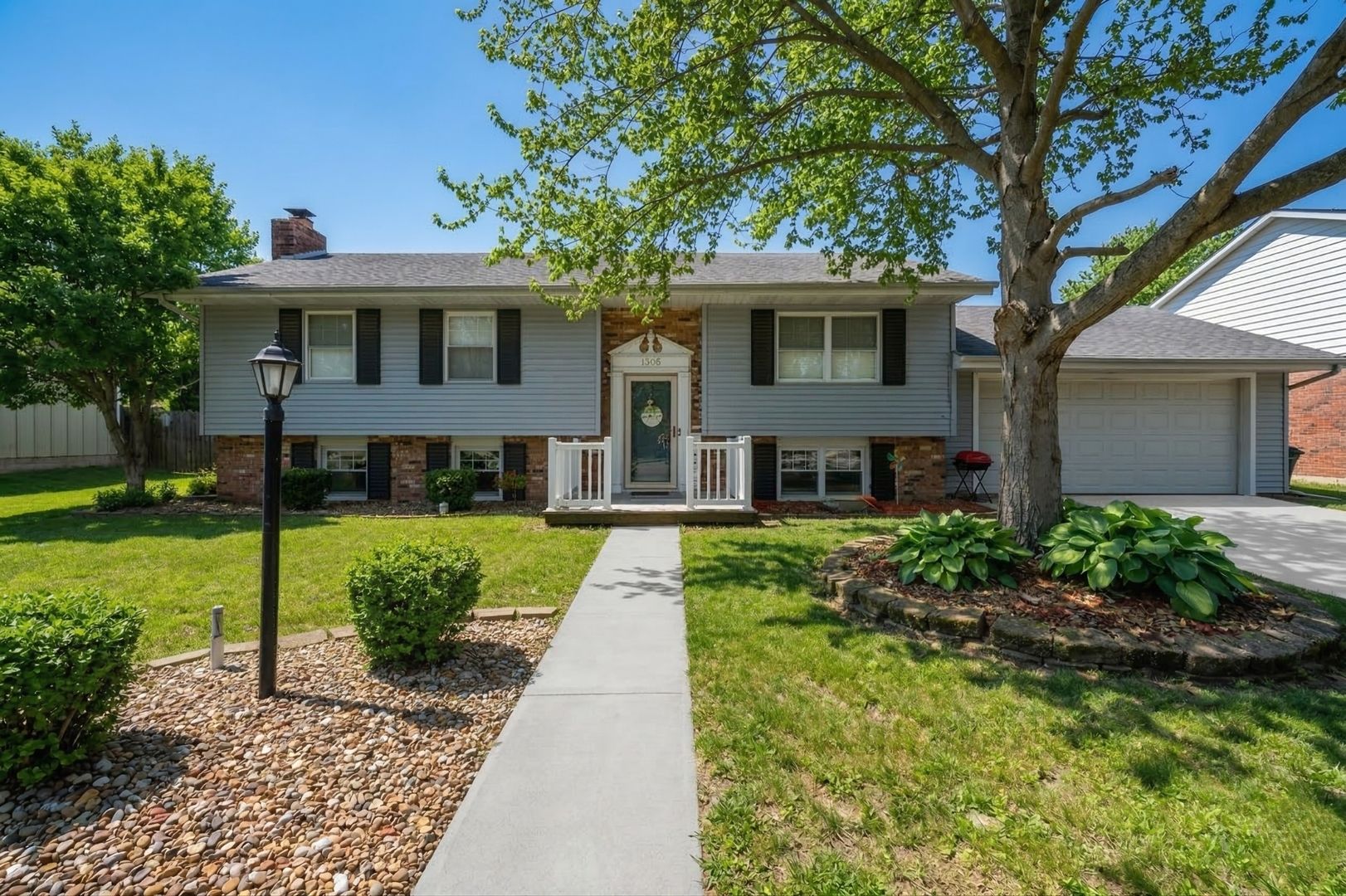 1306 Kirkwood Drive — Pontiac, IL 61764
