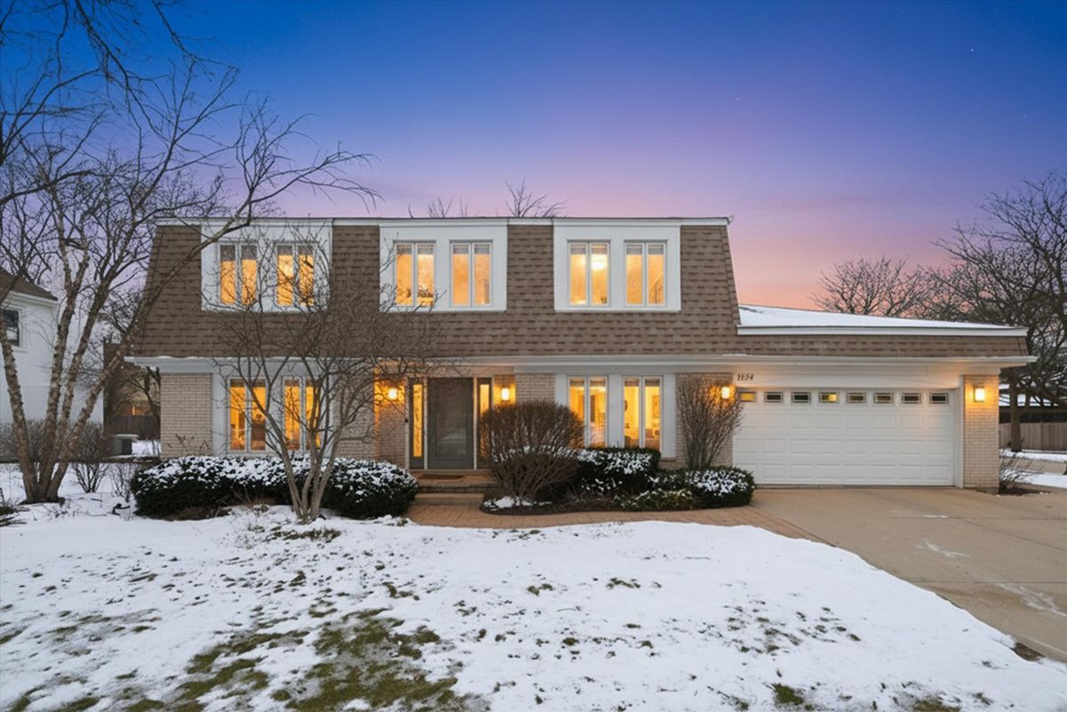 1534 Gordon Terrace, Deerfield, IL 60015