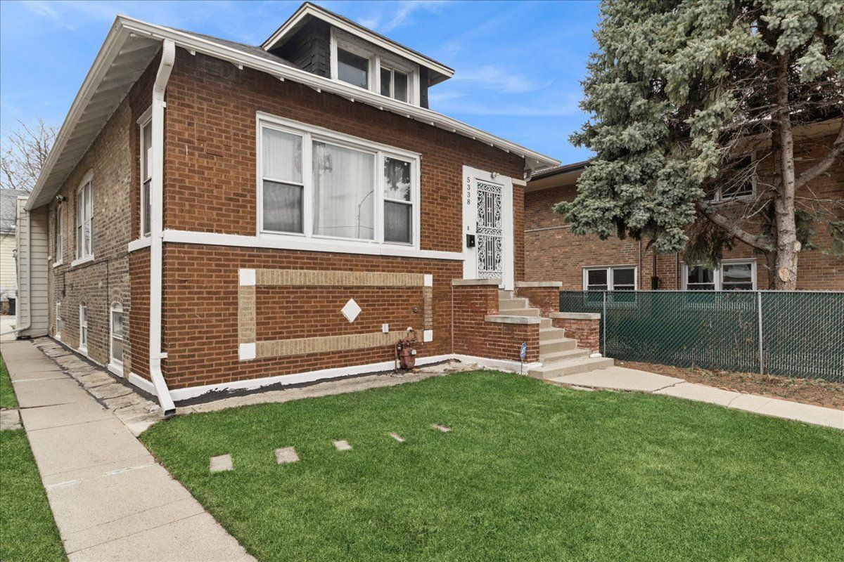 5338 Kedzie Avenue, Chicago, IL 60625