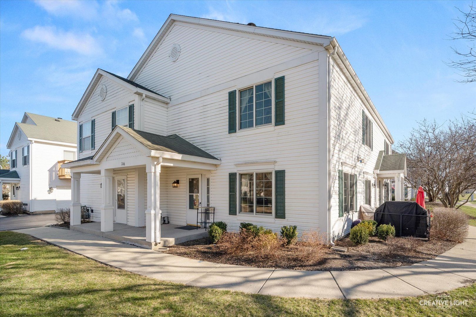 746 Fieldcrest Drive #B — South Elgin, IL 60177