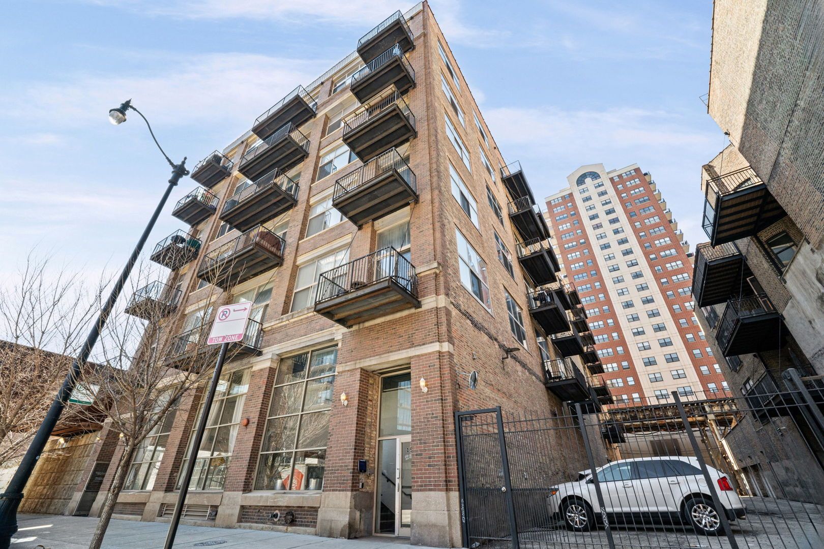 1528 S Wabash Avenue #304 — Chicago, IL 60605