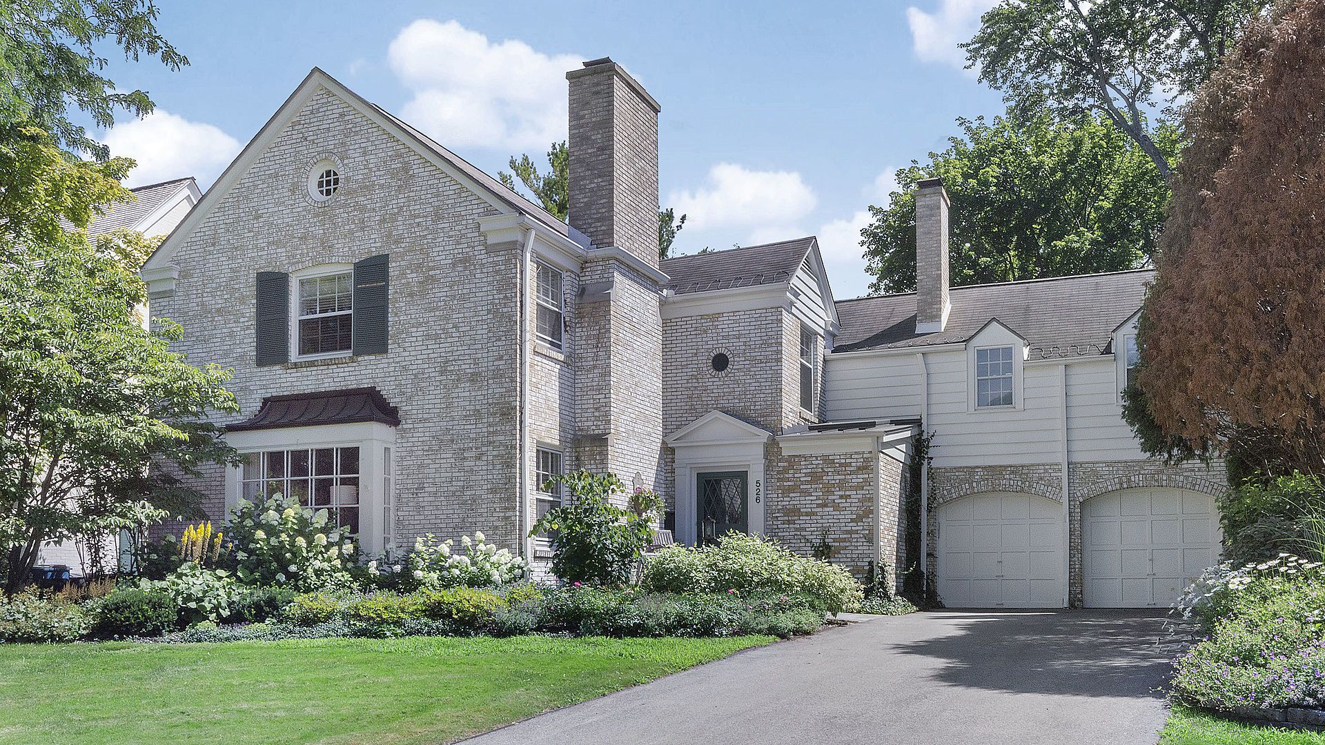 526 Greenwood Avenue — Kenilworth, IL 60043