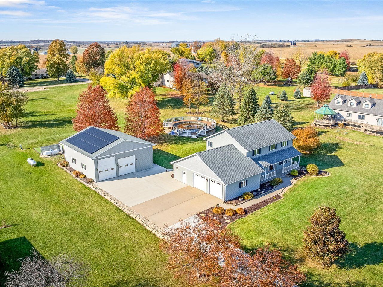 3028 S Golf Road — Stockton, IL 61085