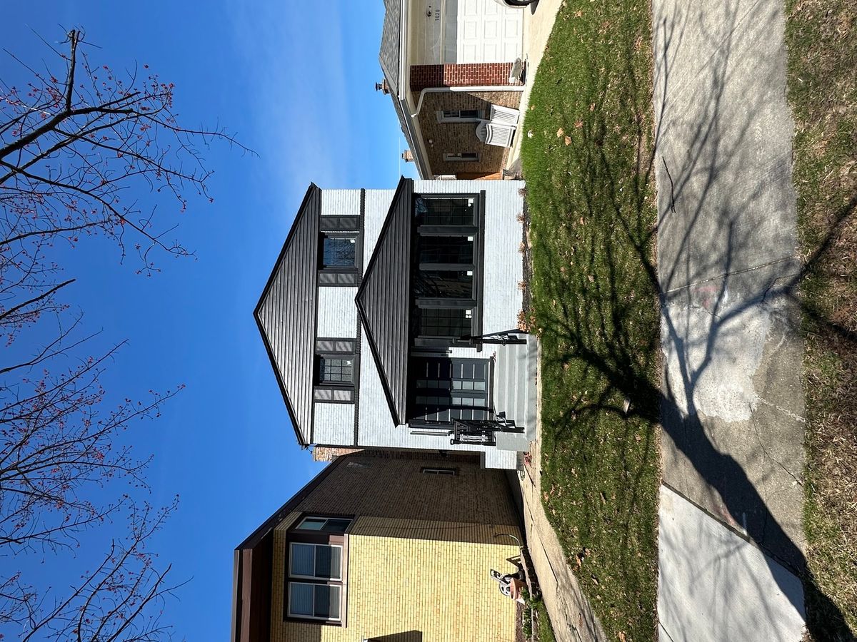 3024 Fargo Avenue, Chicago, IL 60645