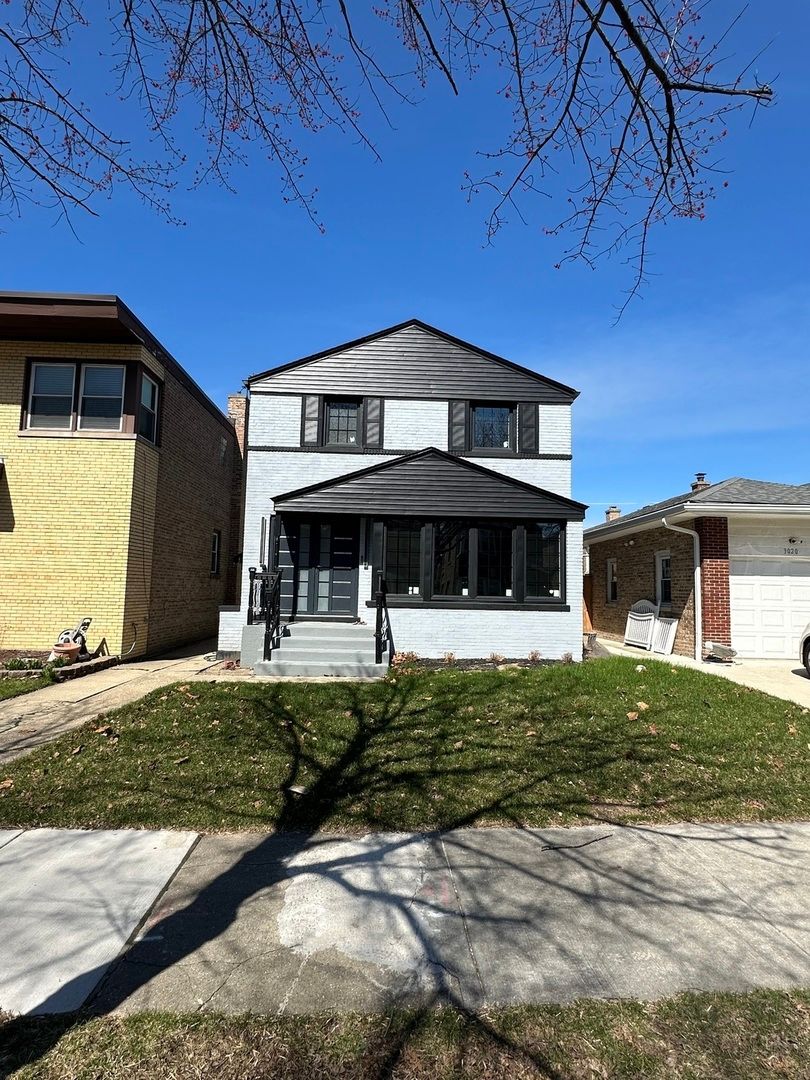 3024 W Fargo Avenue — Chicago, IL 60645