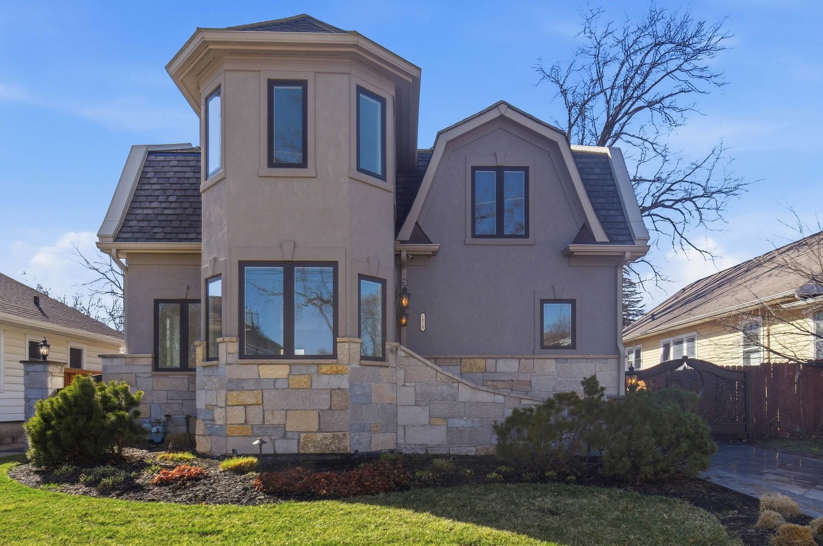 1020 Hill Avenue — Elgin, IL 60120