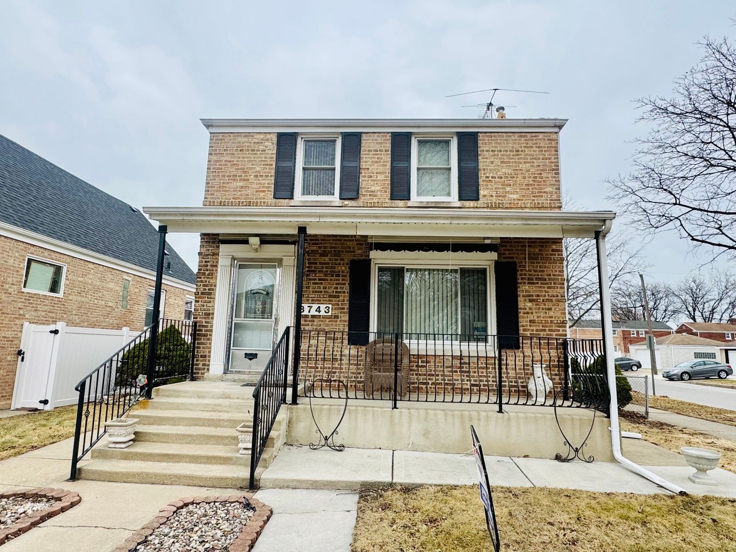 3743 S 59th Avenue — Cicero, IL 60804