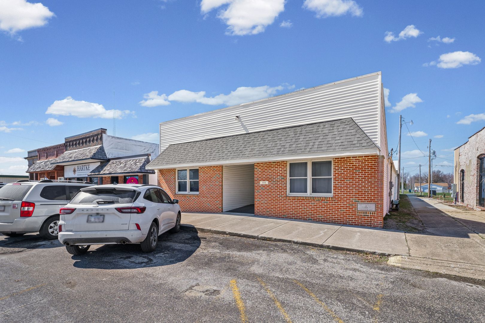 111 S East Avenue — Ogden, IL 61859