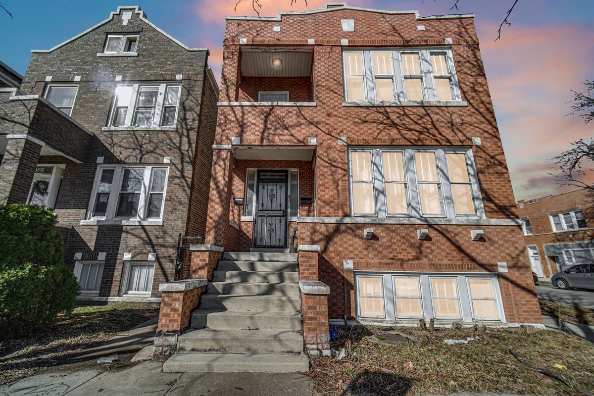 4500 California Avenue, Chicago, IL 60632