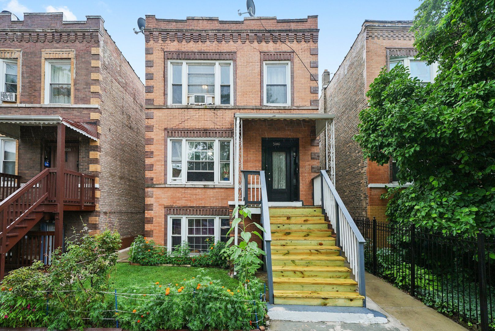 3140 N Ridgeway Avenue — Chicago, IL 60618