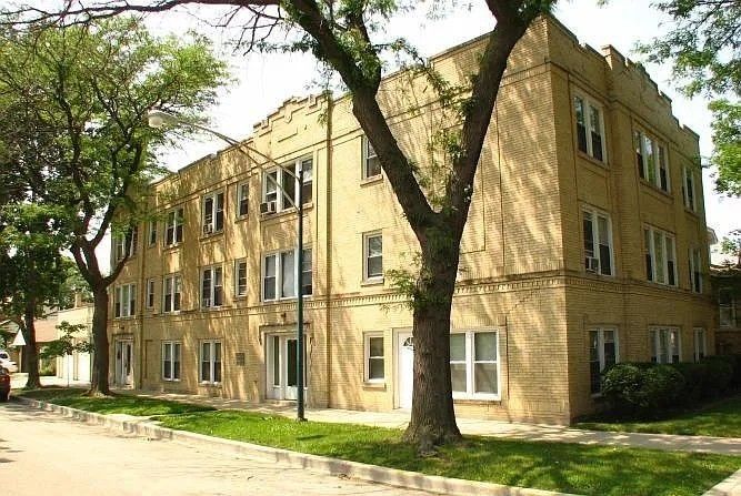 6010 W Seminole Street #G — Chicago, IL 60646