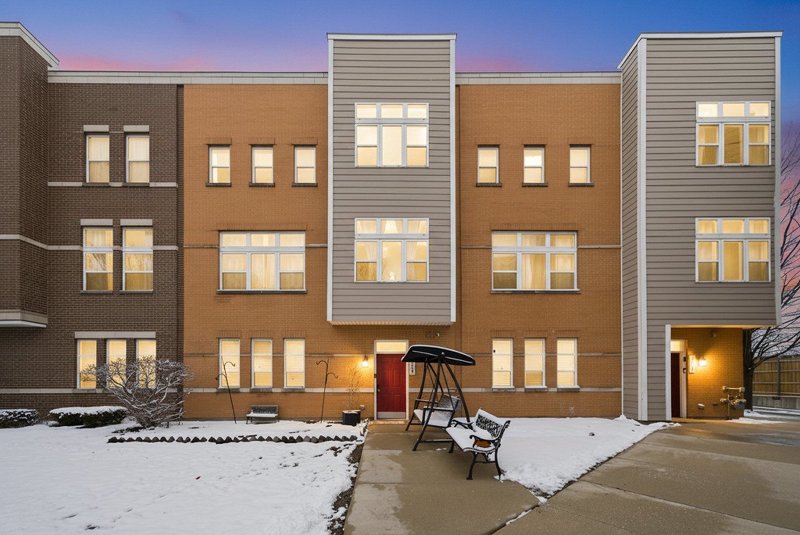 5244 W Hanson Avenue — Chicago, IL 60639