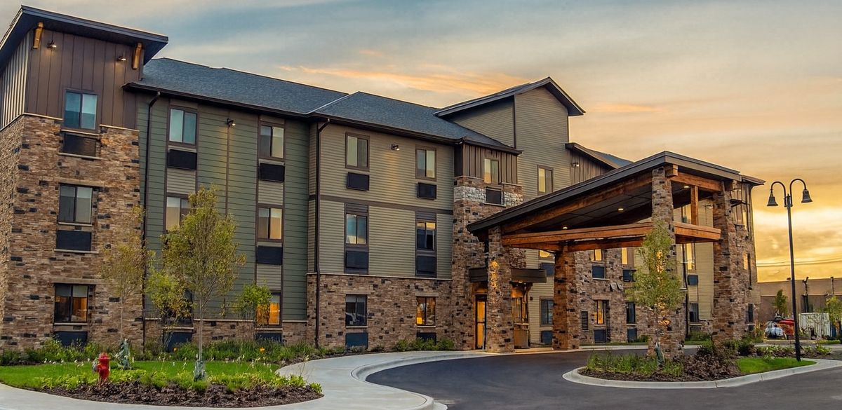 1000 Kilbery Lane, North Aurora, IL 60542