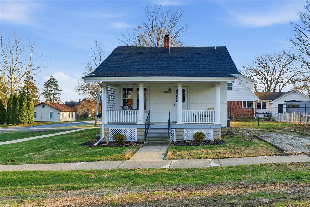 107 Dunbar Street, Mahomet, IL 61853