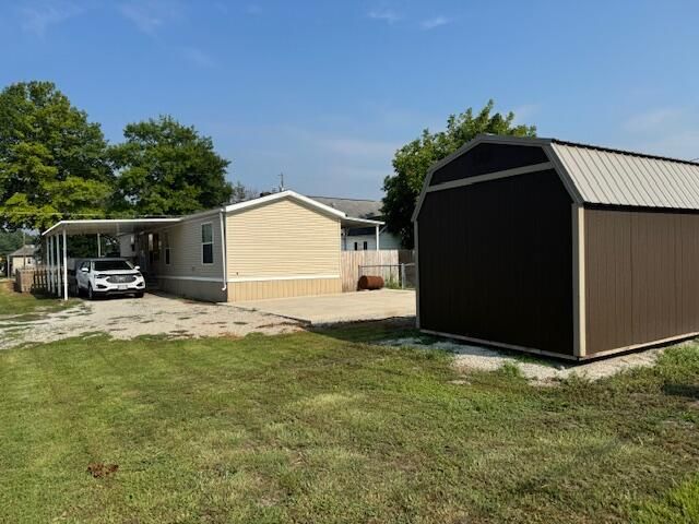 225 Parker Street, Bulpitt, IL 62863