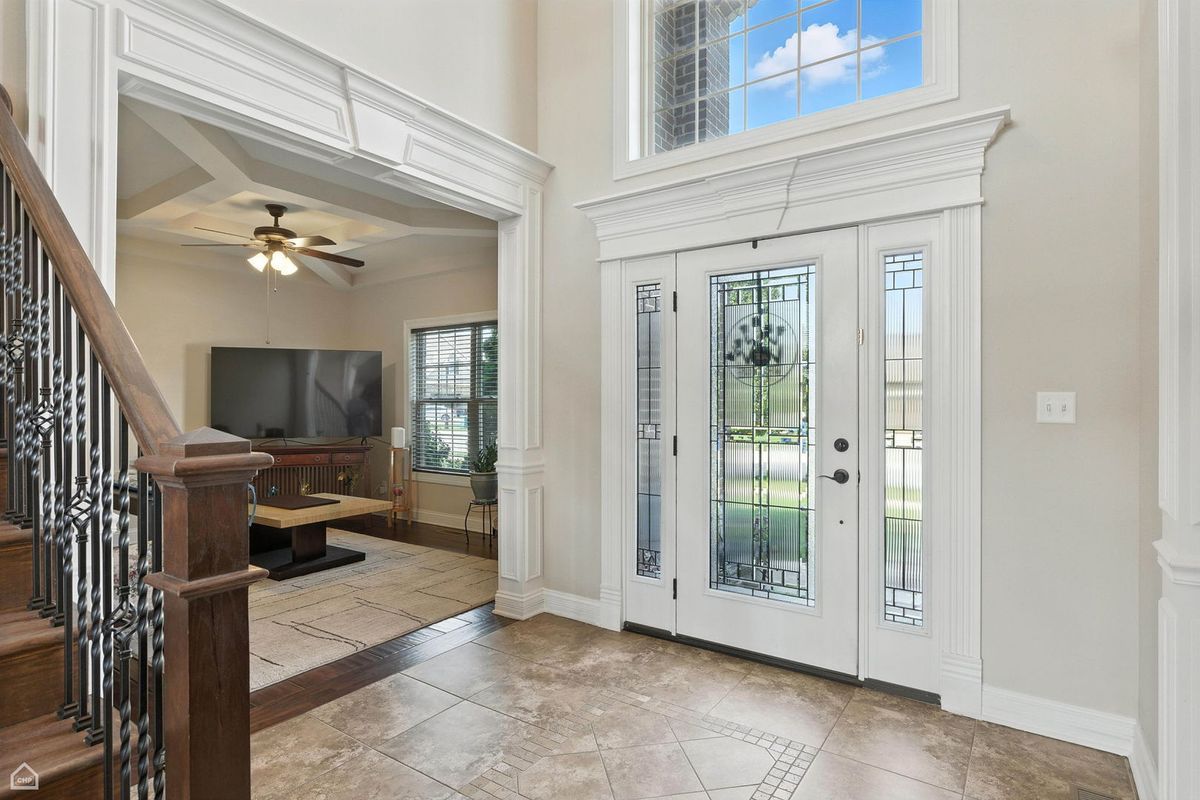 9875 Aster Cove, St. John, IN 46373