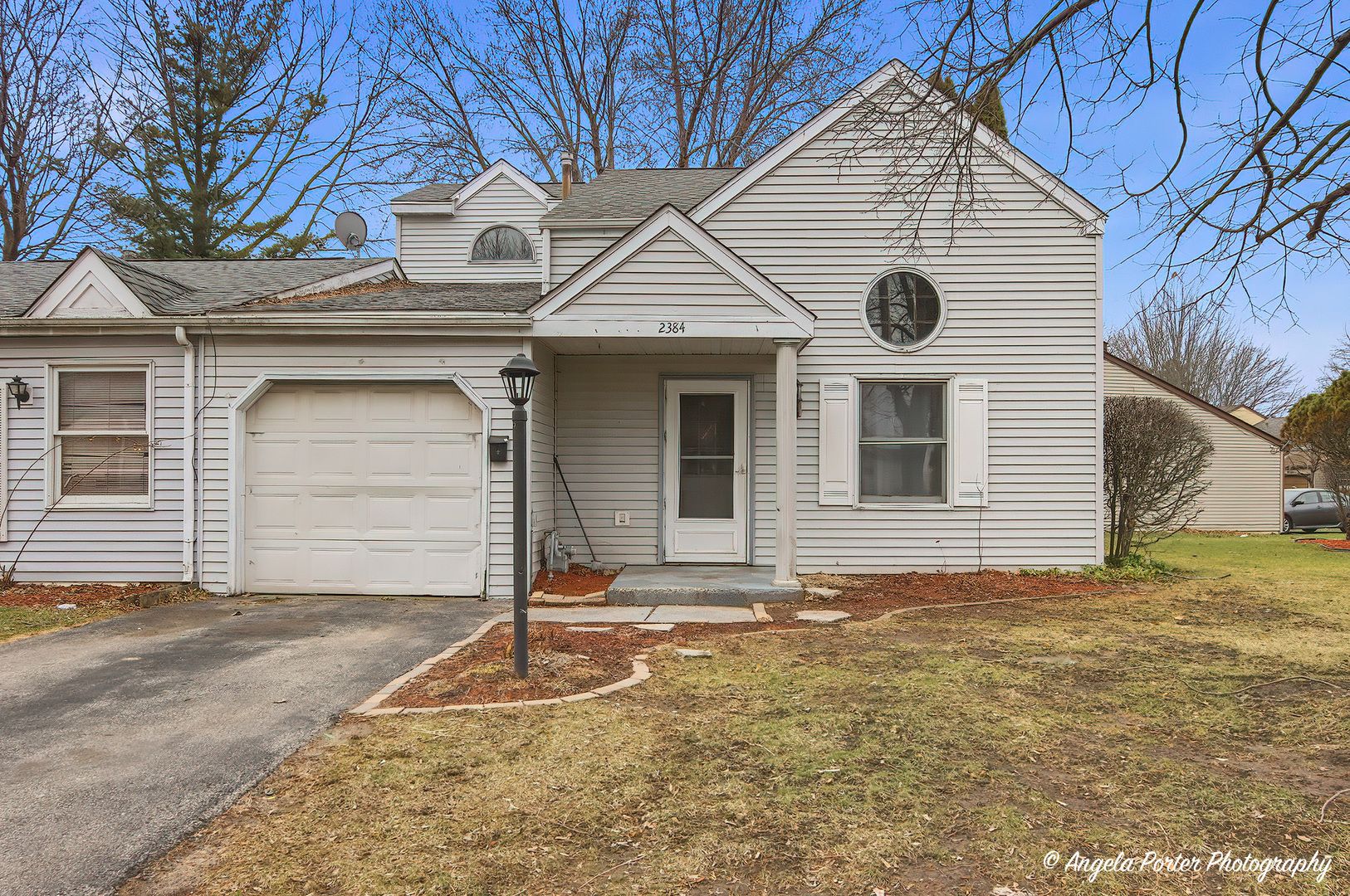 2384 Linden Drive — Woodstock, IL 60098