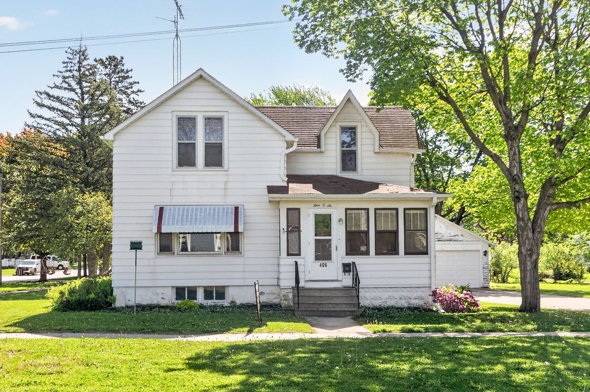 406 Locust Street, Sycamore, IL 60178