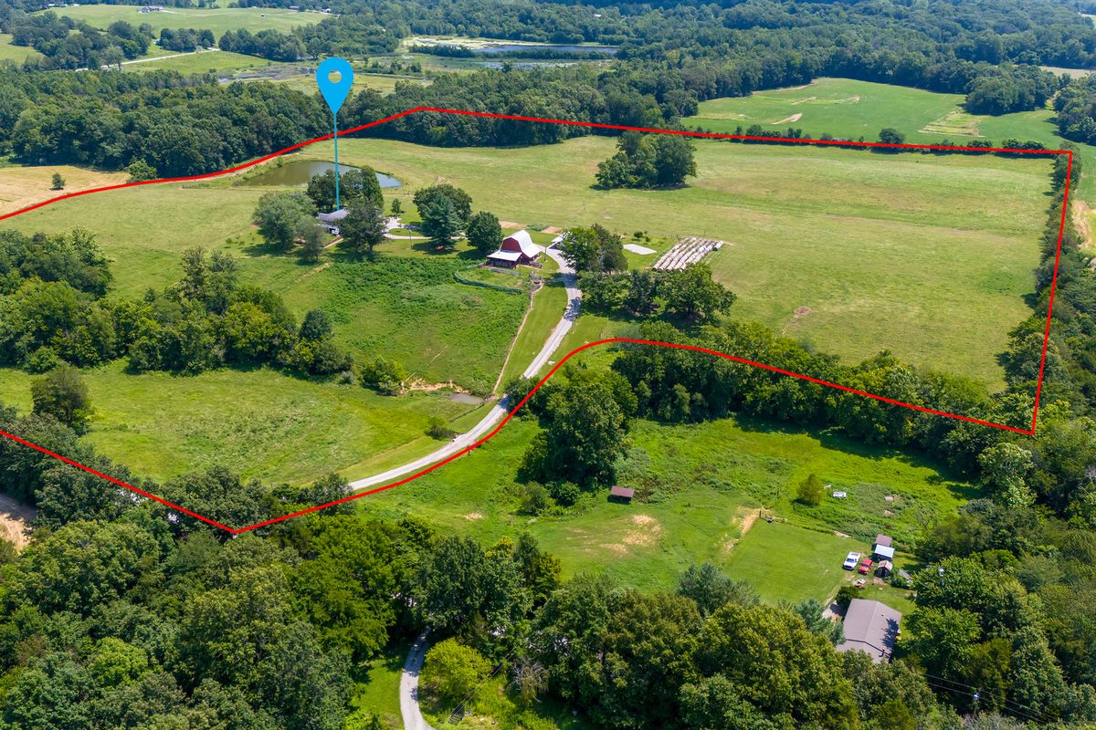 2930 Campground Road, Anna, IL 62906
